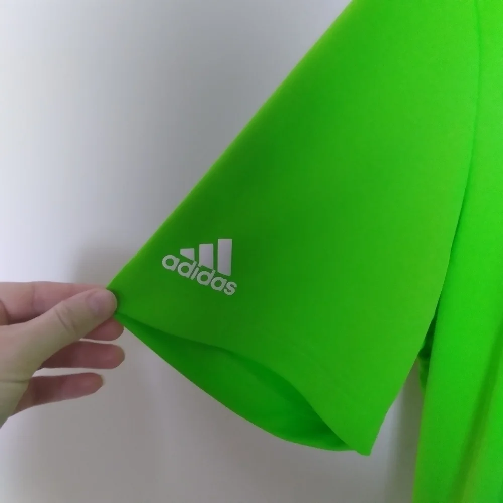 Adidas Golf Neon Green UPF 50 Performance Polo Shirt Size Medium New - Picture 3 of 9